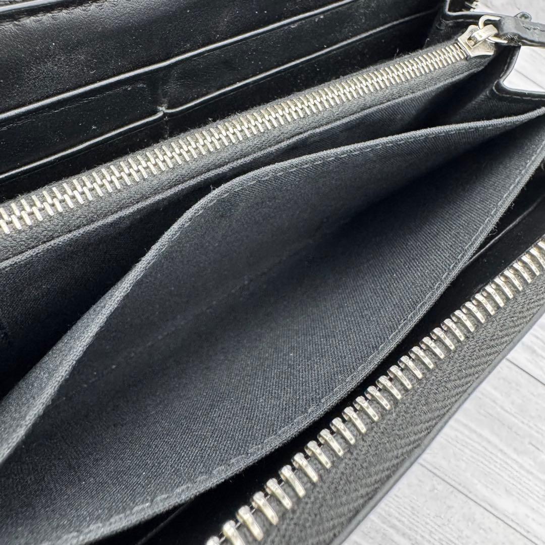 【美品】FENDI　シャドーダイアゴナル　ラウンドファスナー　長財布　レザー　黒