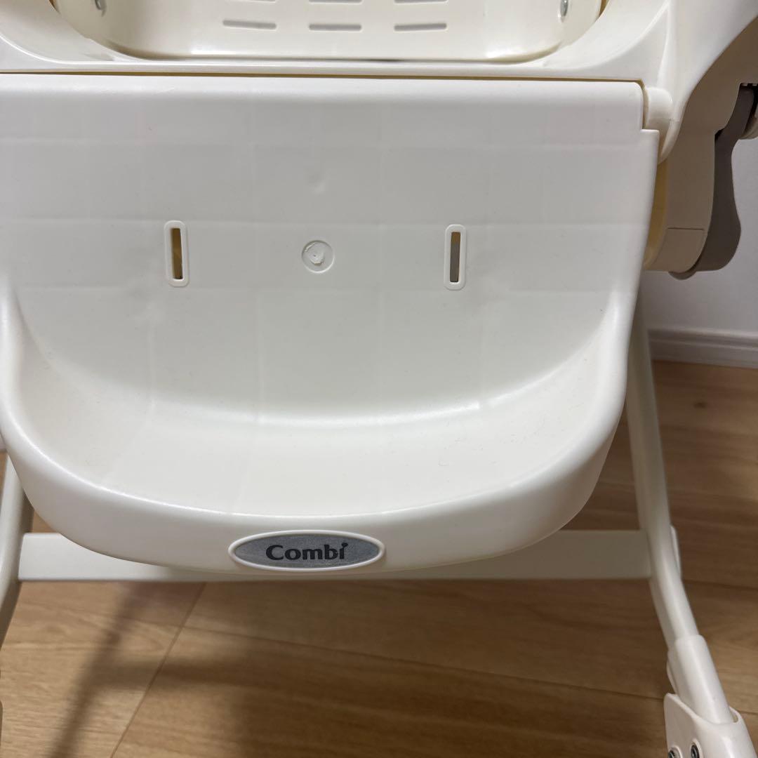 コンビ ネムリラ