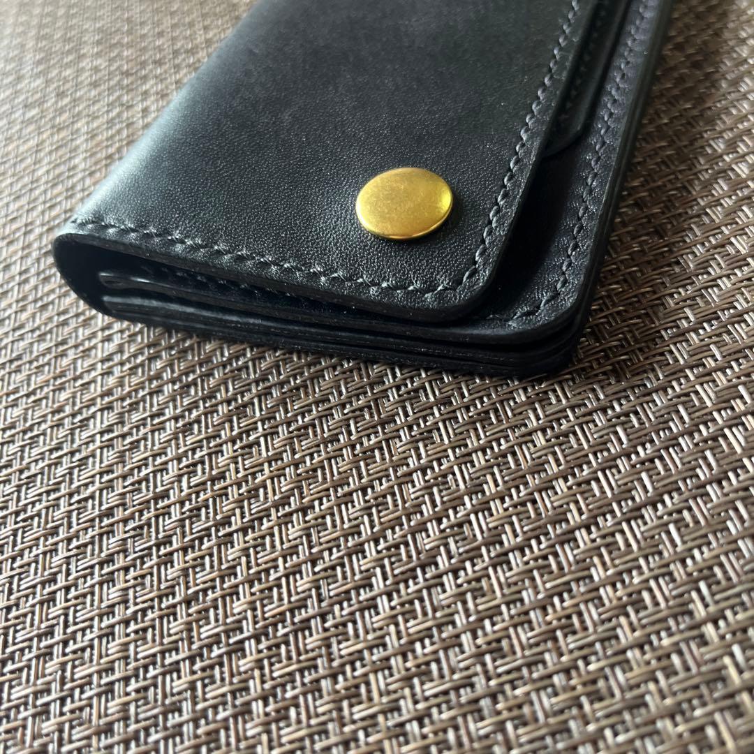 MARYAM ホースフロント ロングトラッカーウォレット 芯通しブラック