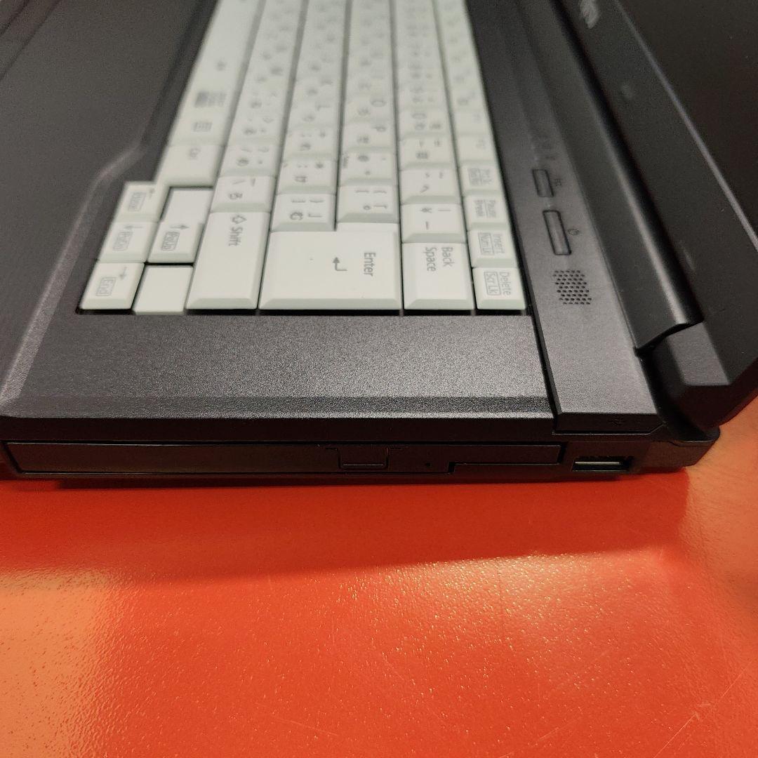 初期設定済み ノートパソコン　Windows11 オフィス付き 爆速SSD搭載