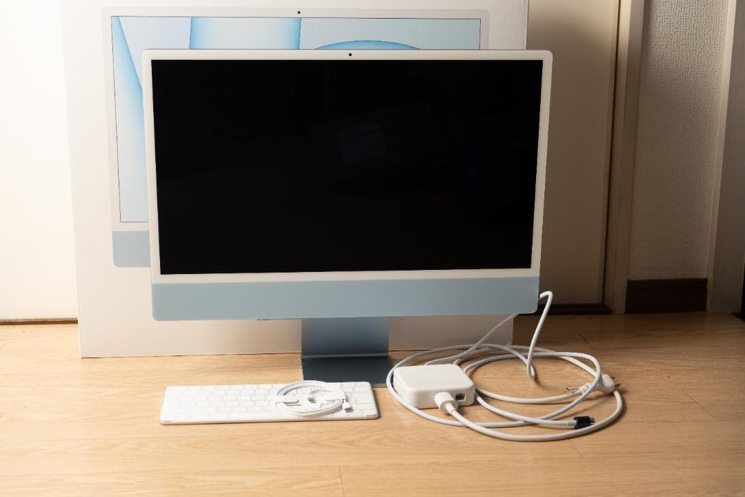 iMac (24 インチ, M1, 2021) 16 GB 512GB ブルー