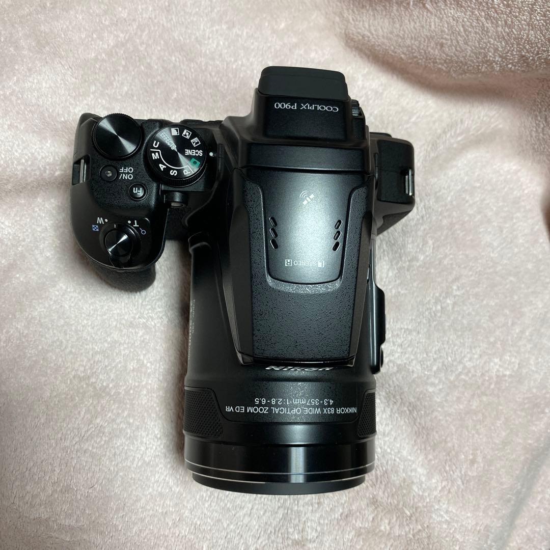 Nikon COOLPIX P900 デジタルカメラ　保護フィルター付き