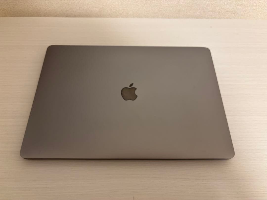 Apple MacBook Pro スペースグレー 【ジャンク品】