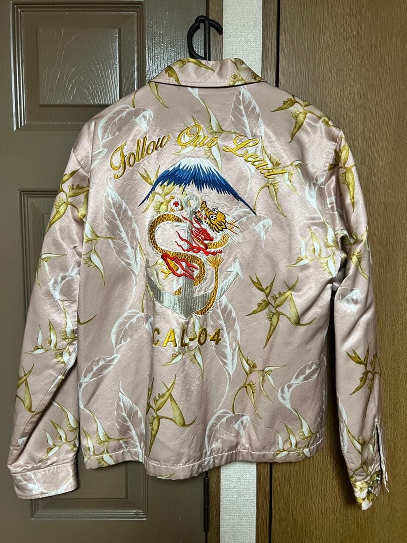 caleeスカジャン ピンク サテン 富士山 ドラゴン