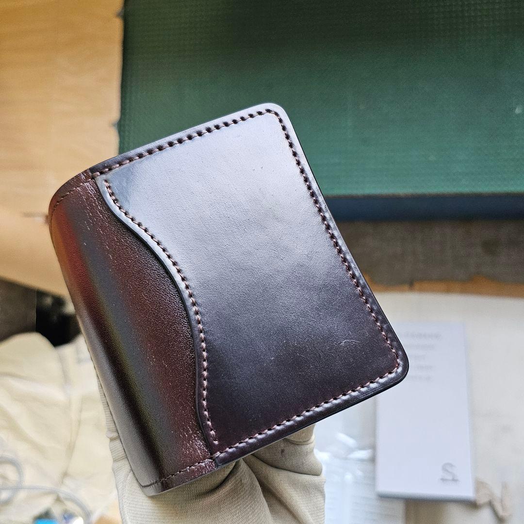 ワイルドスワンズ タング シェルコードバン コードバン クロコダイル サドル