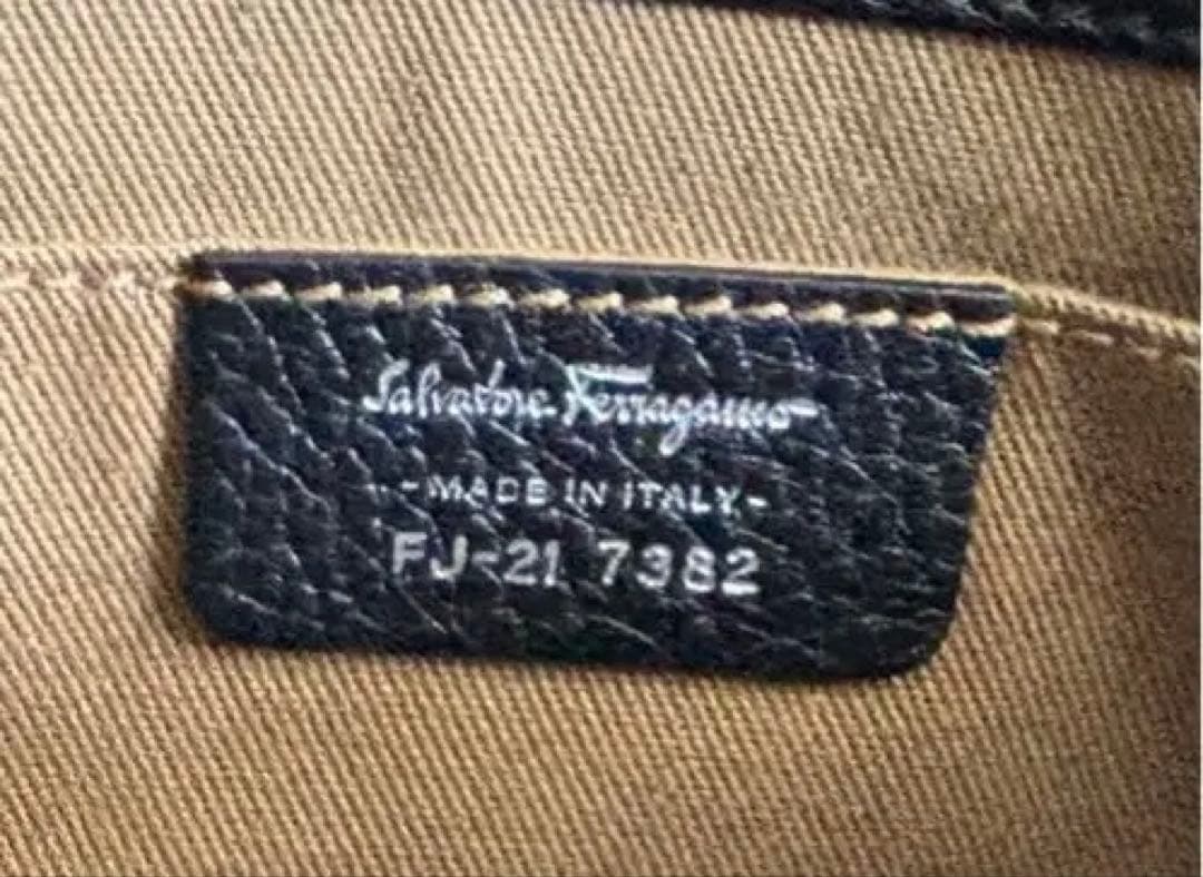 2さん専用　　Ferragamo ハンドバッグ