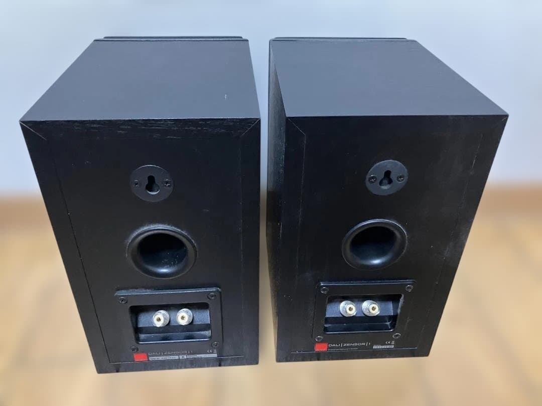 M*N様 DALI ZENSOR 1 ブラック スピーカー (ブックシェルフ型)