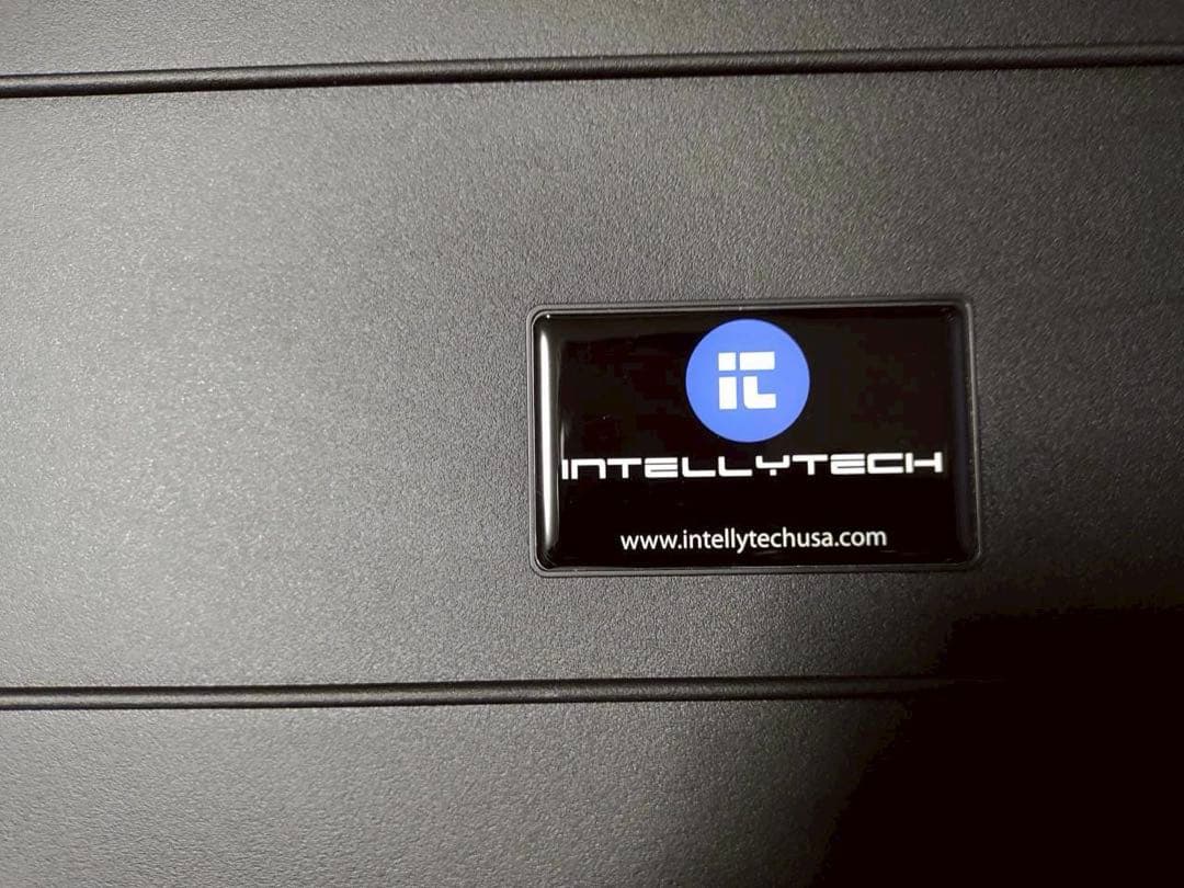 Intellytech 2×2 RGBWW LEDライト 2灯