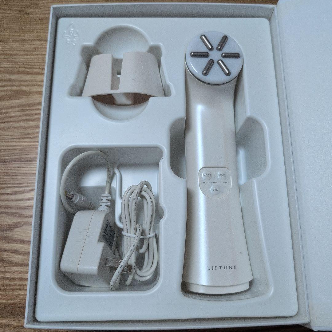 LIFTUNE 美顔器