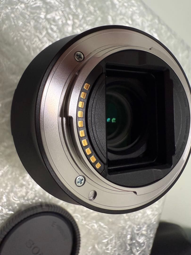 新品同様　SONY SEL2470Z FE 24-70mm F4 ズームレンズ